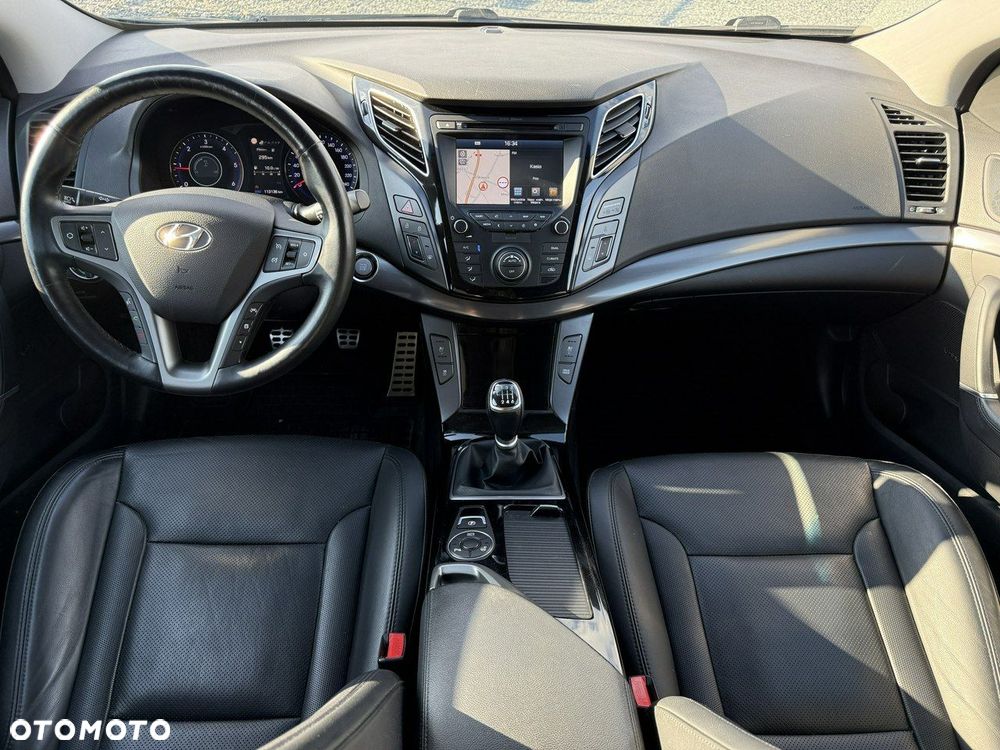 Hyundai i40 Kombi 1.7 CRDi Premium - 14