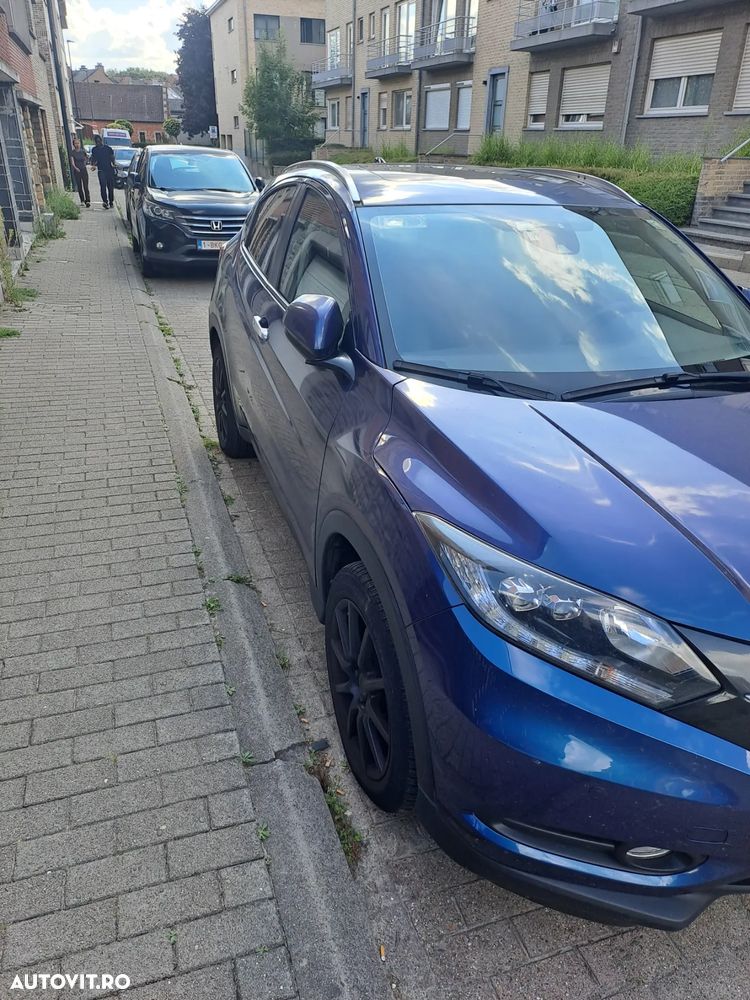 Honda HR-V 1.5 i-VTEC CVT Executive - 2