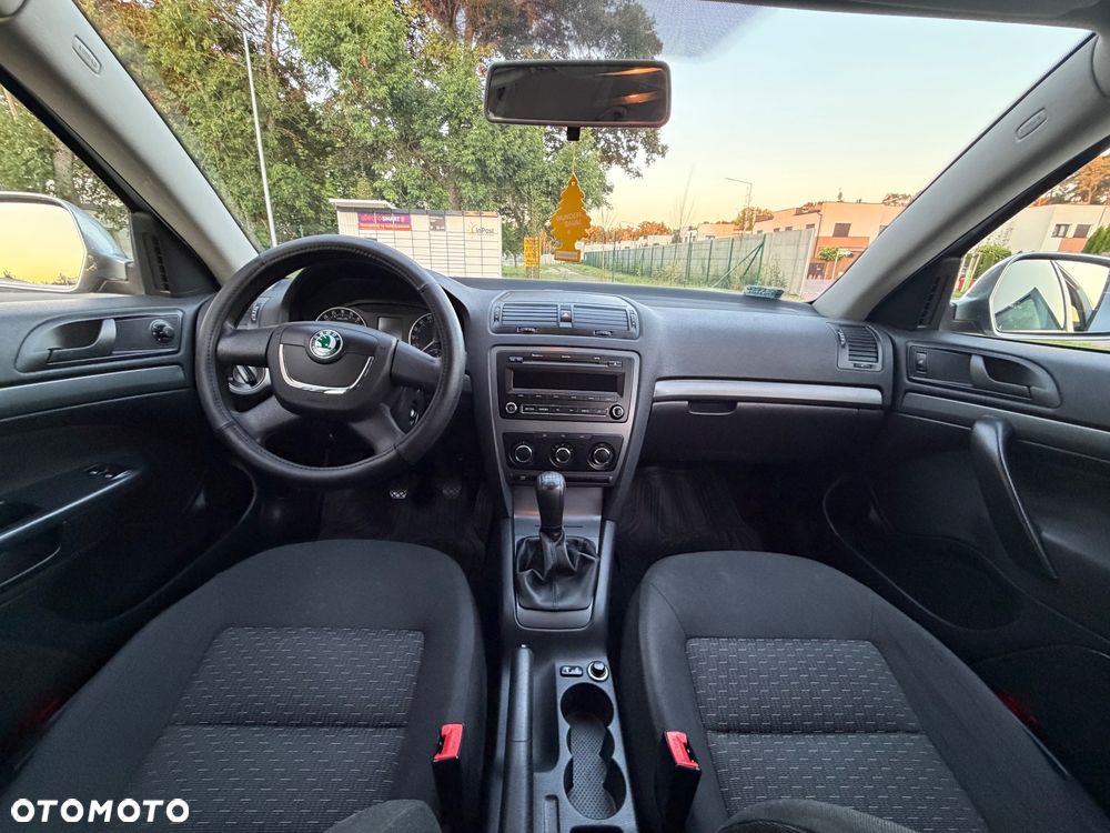 Skoda Octavia 1.6 TDI DPF Classic - 9