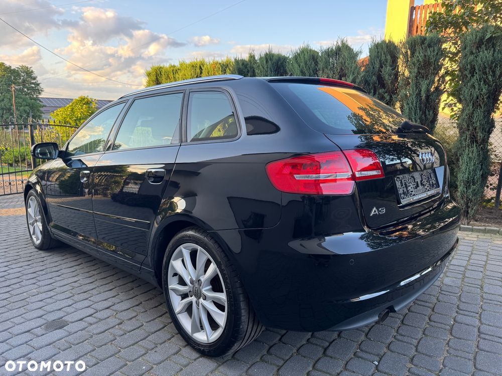 Audi A3 Sportback 2.0 TDI Ambiente - 30