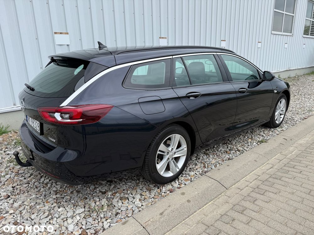 Opel Insignia - 11