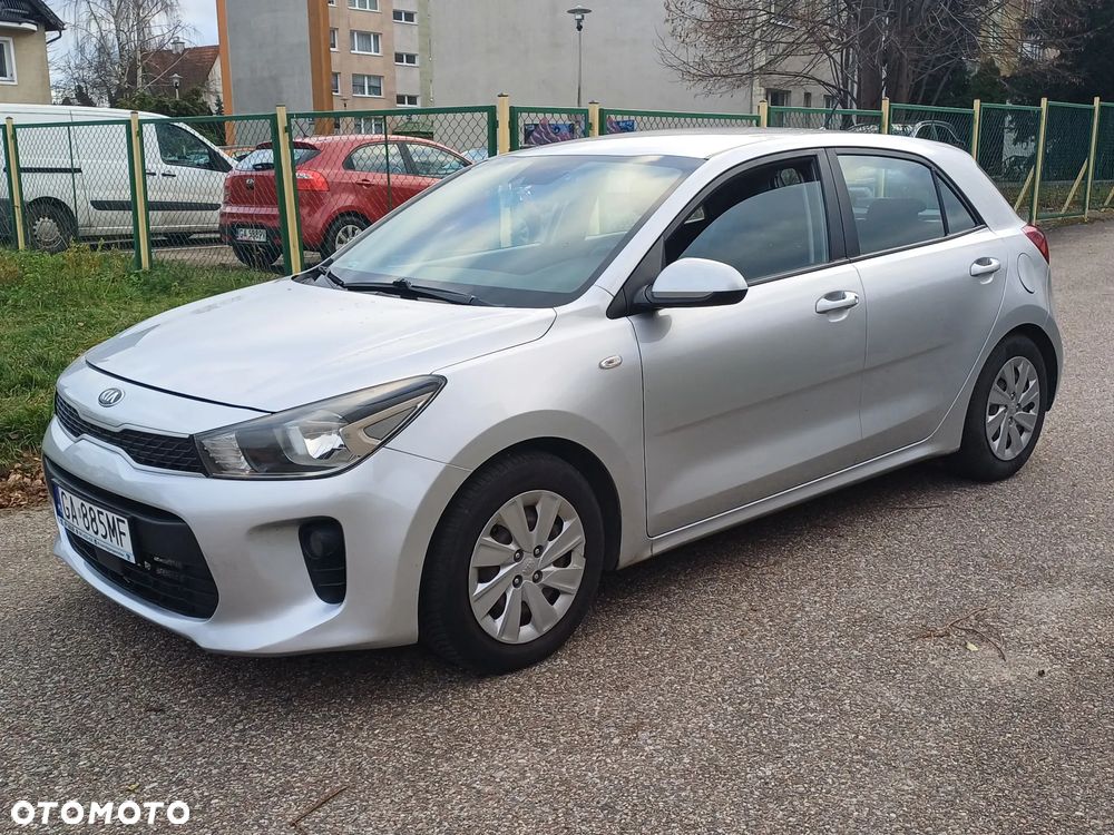 Kia Rio 1.2 Business Line - 13