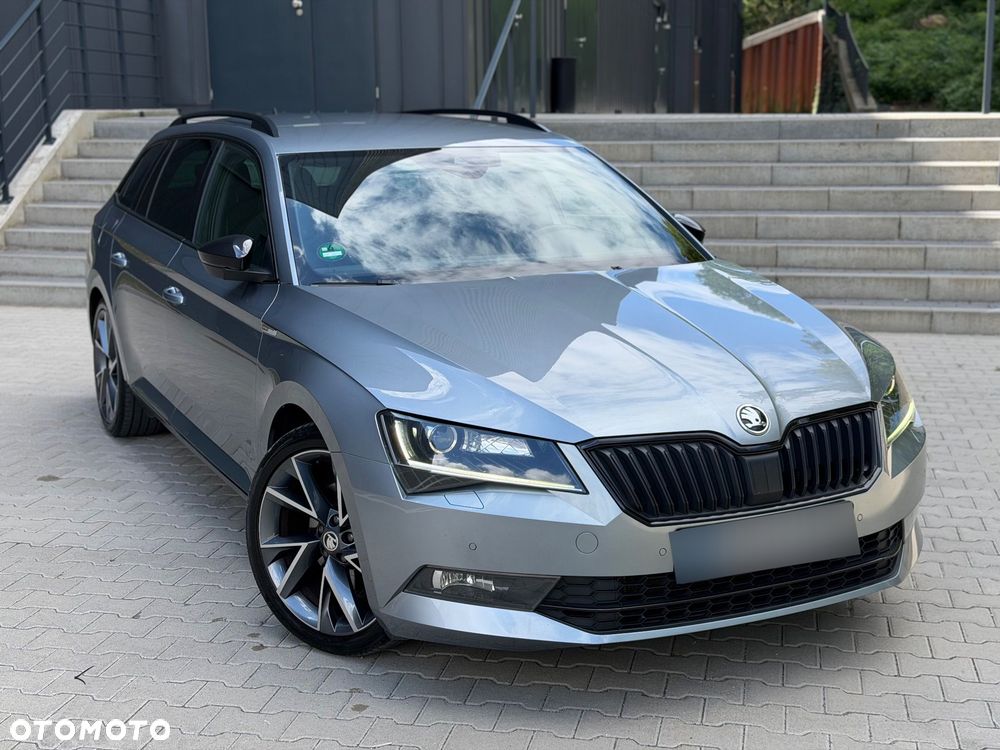 Skoda Superb 2.0 TDI DSG Sportline - 2