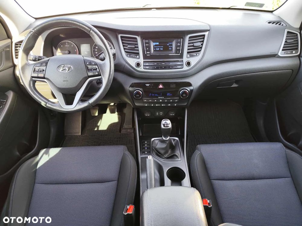 Hyundai Tucson 2.0 CRDI BlueDrive Comfort 2WD - 13
