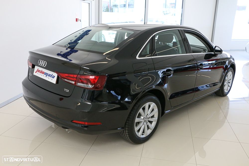 Audi A3 Limousine 1.6 TDI Advance - 9