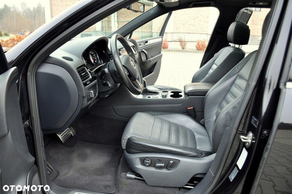 Volkswagen Touareg - 24