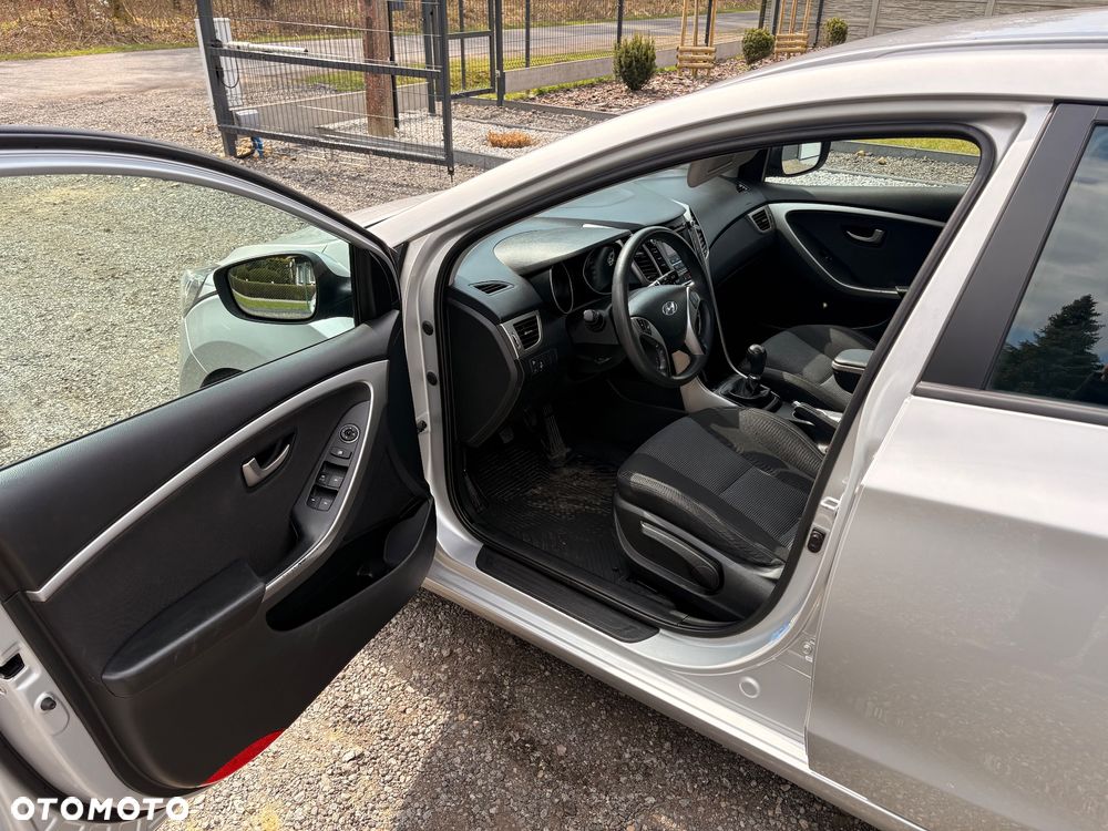 Hyundai i30 1.4 CRDi Comfort - 12