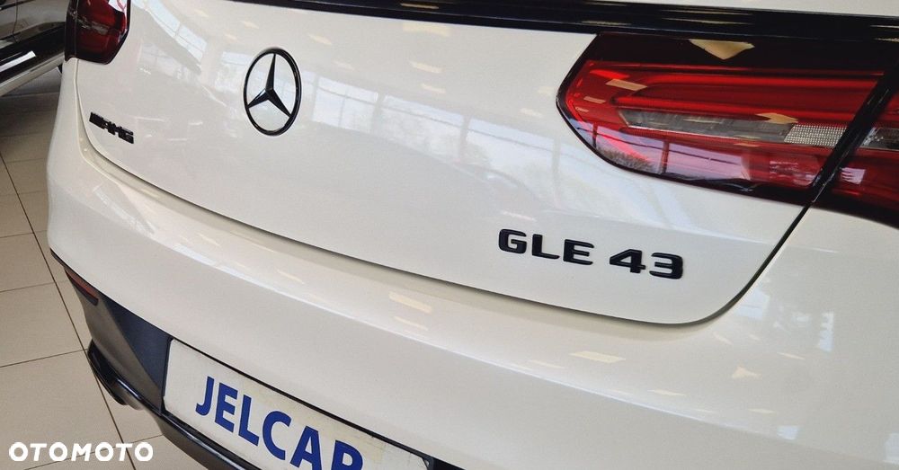 Mercedes-Benz GLE - 9