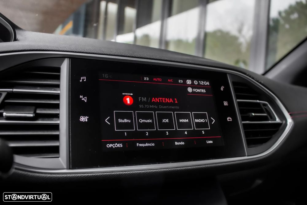 Peugeot 308 1.5 BlueHDi GT Line EAT8 - 39