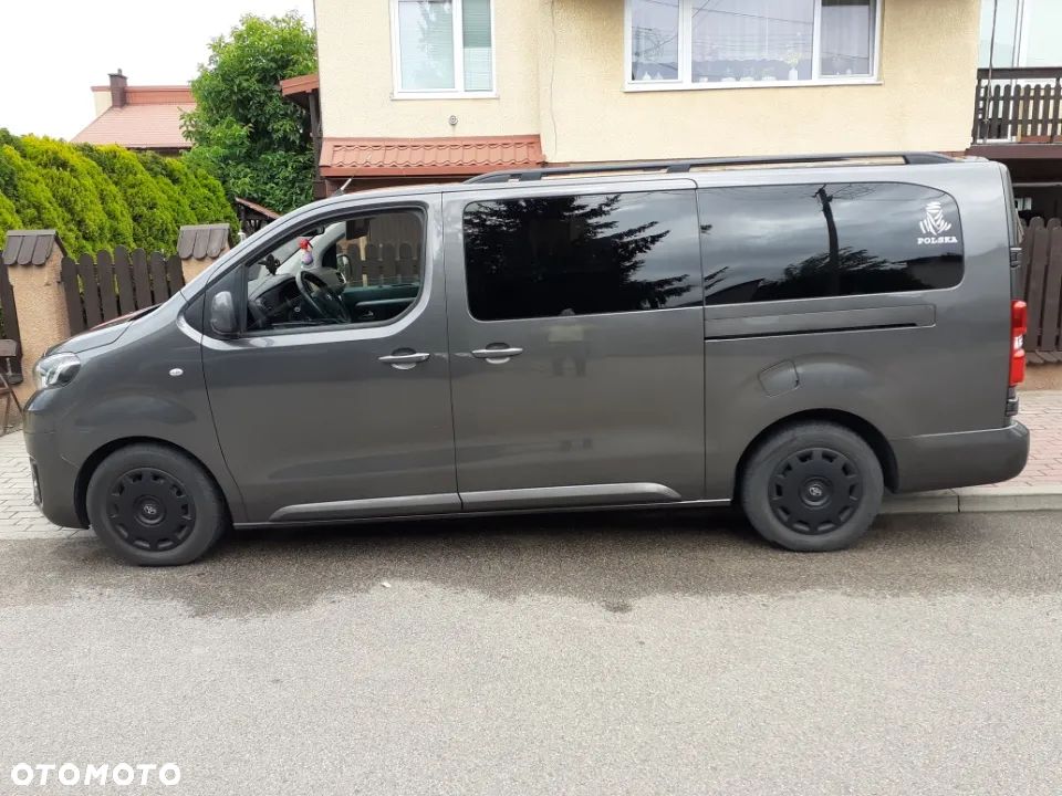 Toyota Proace Verso - 1