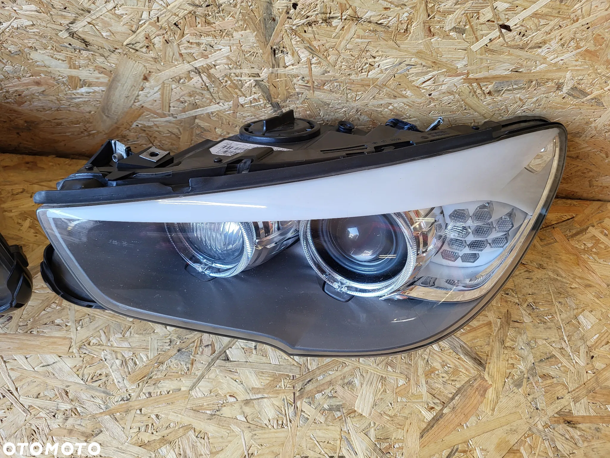 BMW F07 5 GT xenon przód skrętny lewy prawy EU - 4