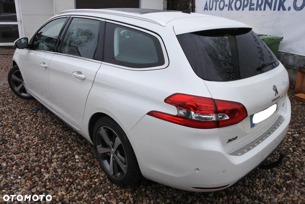 Peugeot 308 PureTech 130 GPF EAT8 Stop & Start Allure - 4