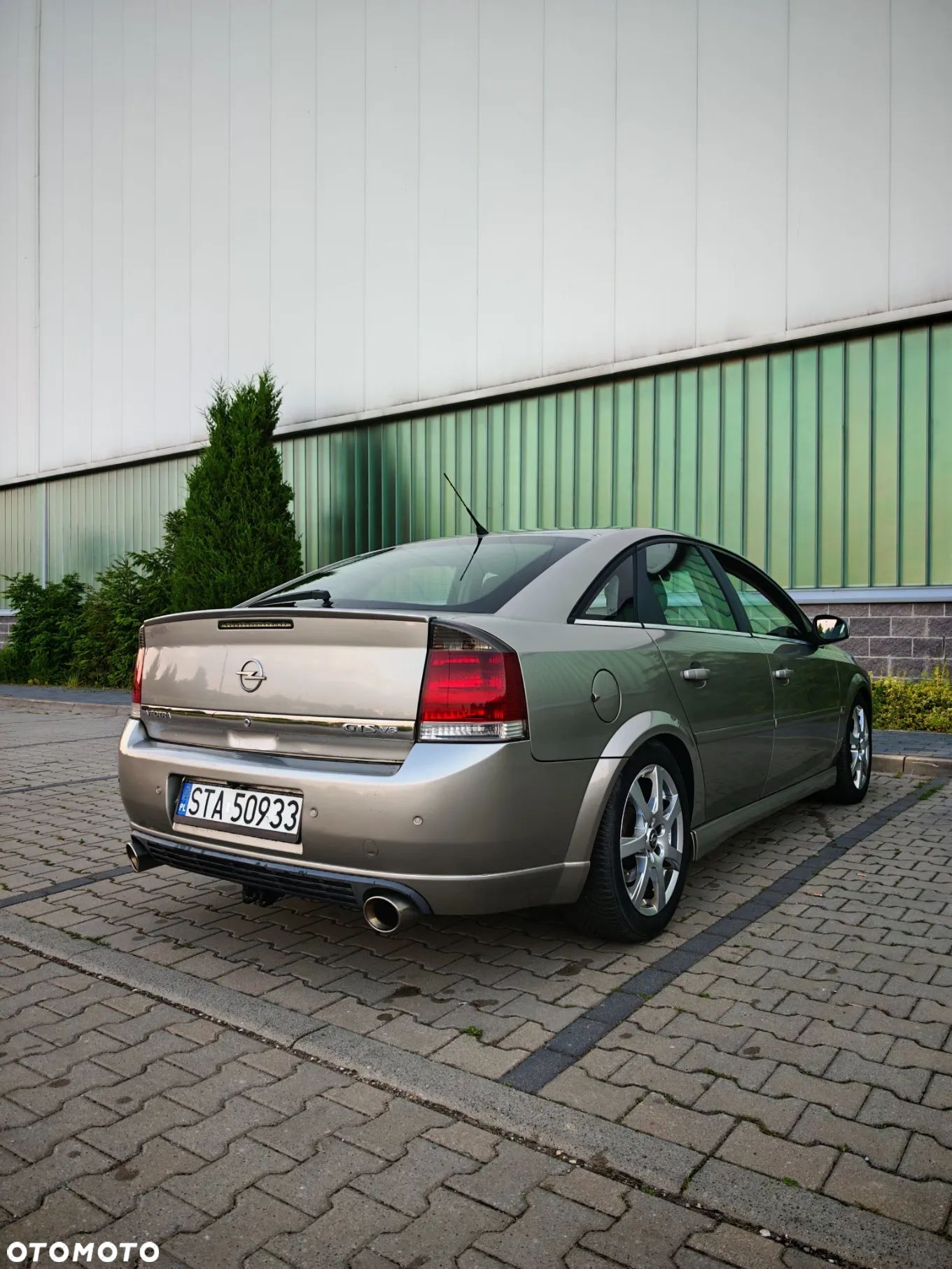 Opel Vectra GTS 3.2 - 1