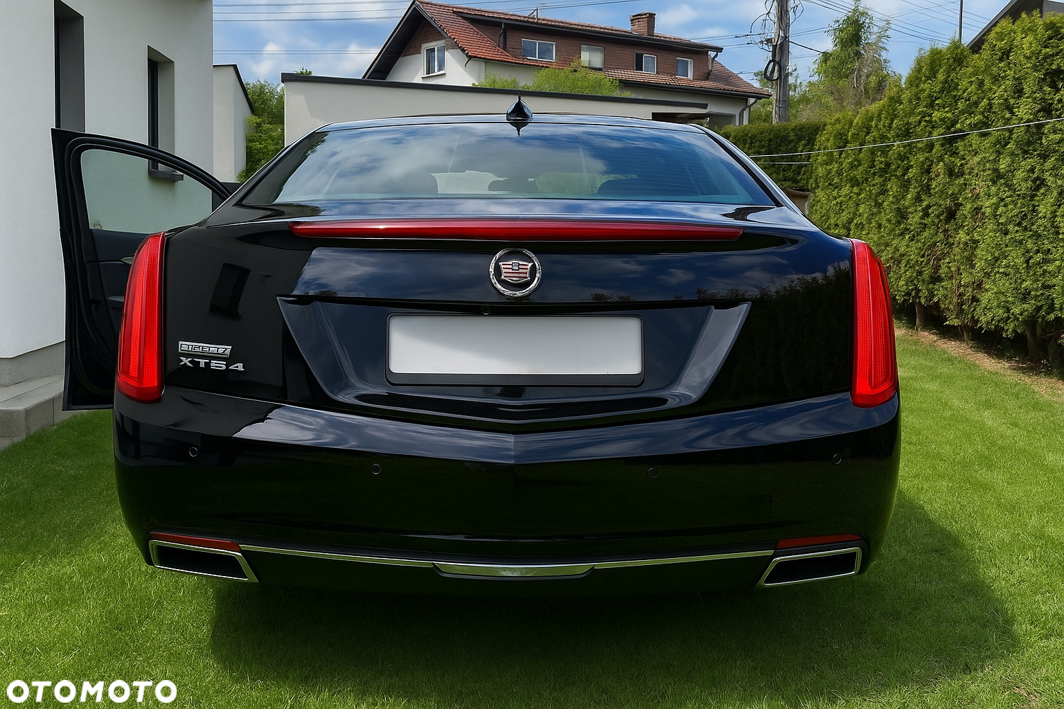 Cadillac XTS - 7