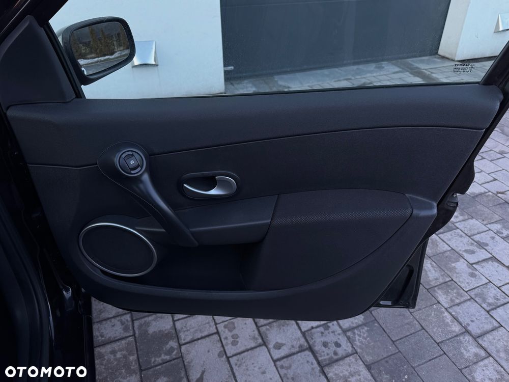 Renault Clio 1.2 TCE Expression - 30