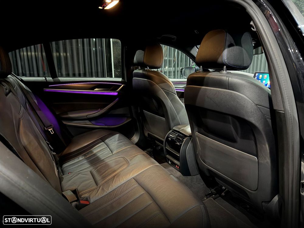 BMW 530 e Pack Desportivo M - 40