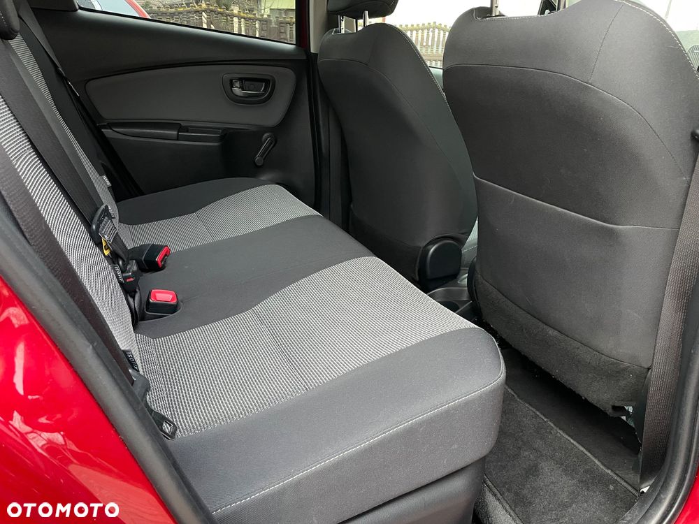 Toyota Yaris 1.5 VVT-i Comfort - 15