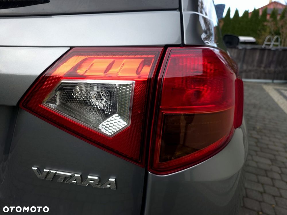 Suzuki Vitara 1.6 Premium 2WD - 31