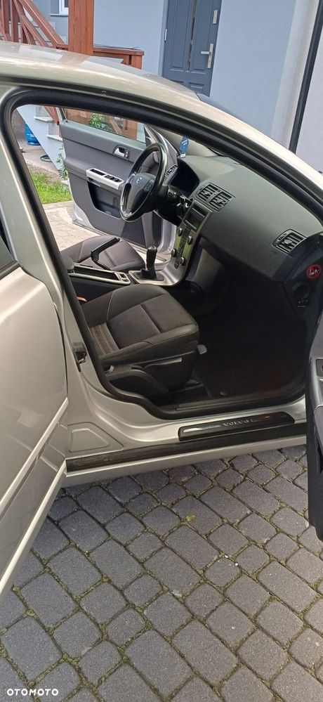 Volvo V50 2.0D DPF Momentum - 18