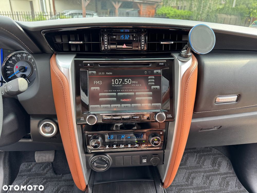 Toyota Fortuner - 26