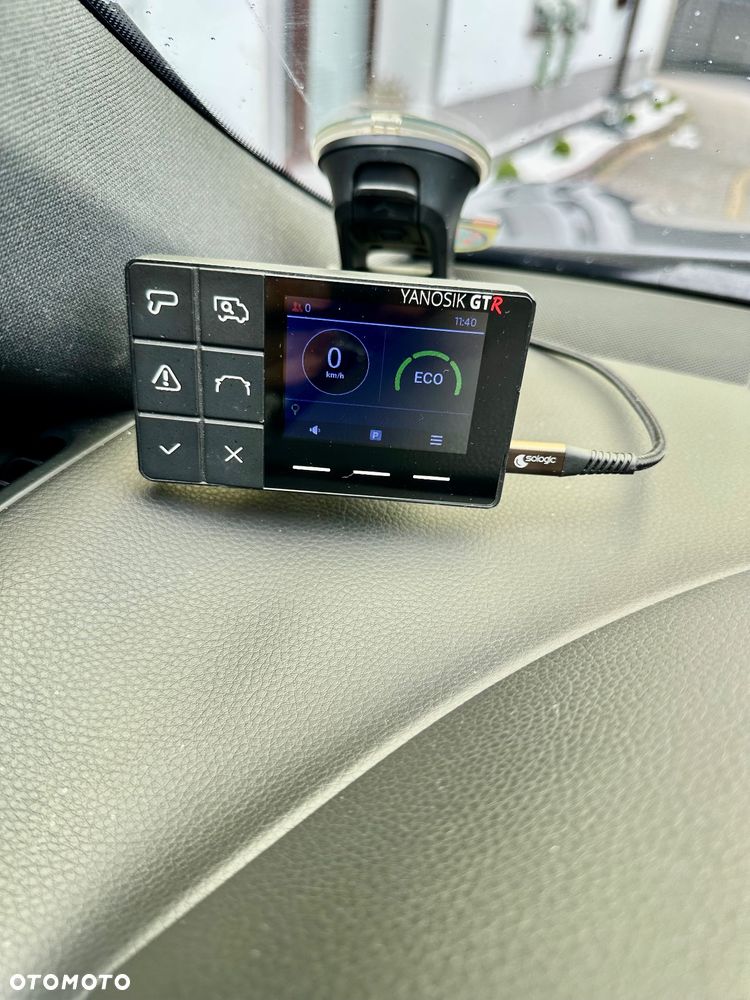 Porsche Cayenne Standard - 22