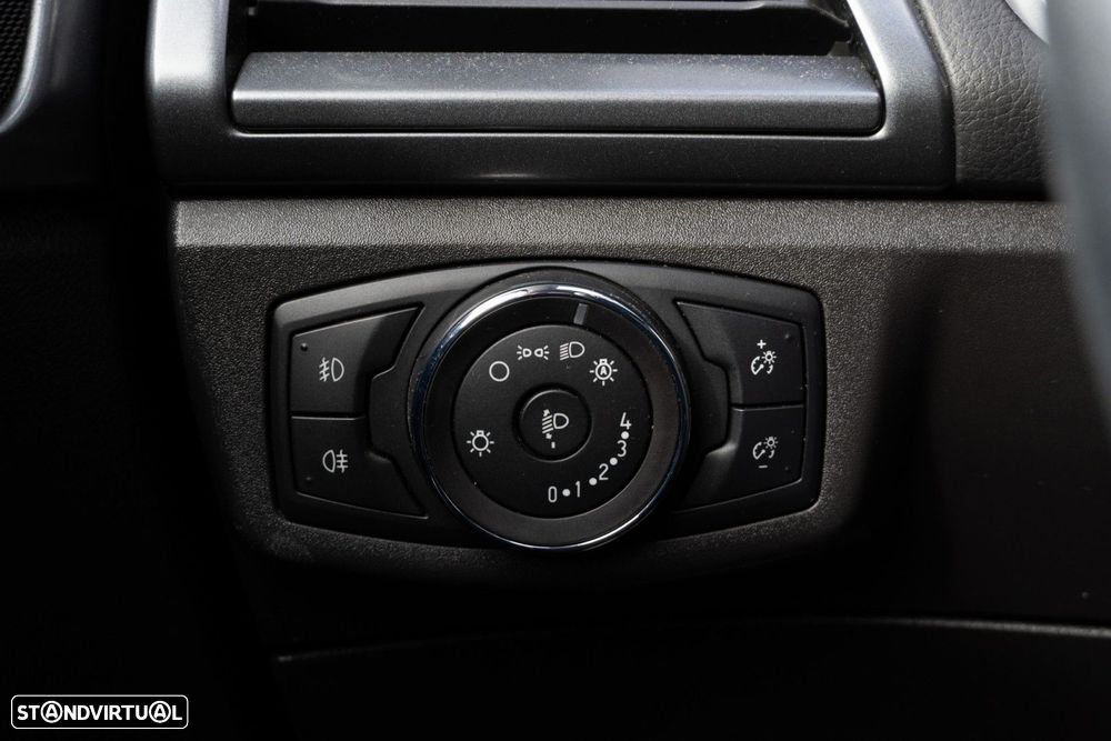 Ford Mondeo SW 1.5 TDCi Titanium ECOnetic - 48