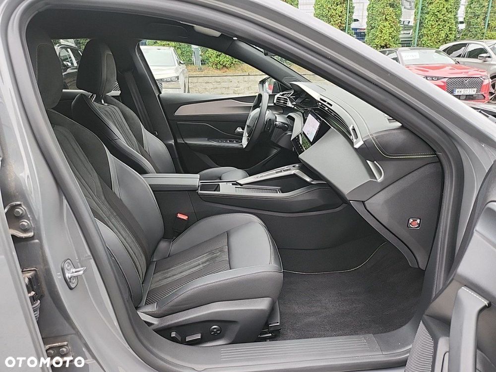 Peugeot 408 1.2 PureTech GT S&S EAT8 - 12