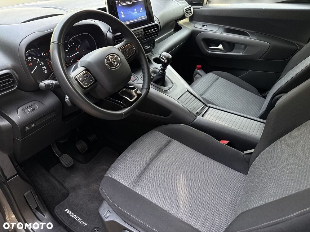 Toyota Proace City Verso Long 1.2 D-4T Family - 10