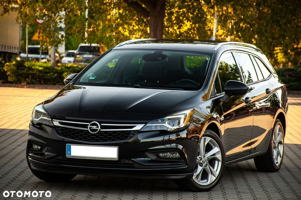Opel Astra 1.4 Turbo Innovation - 11