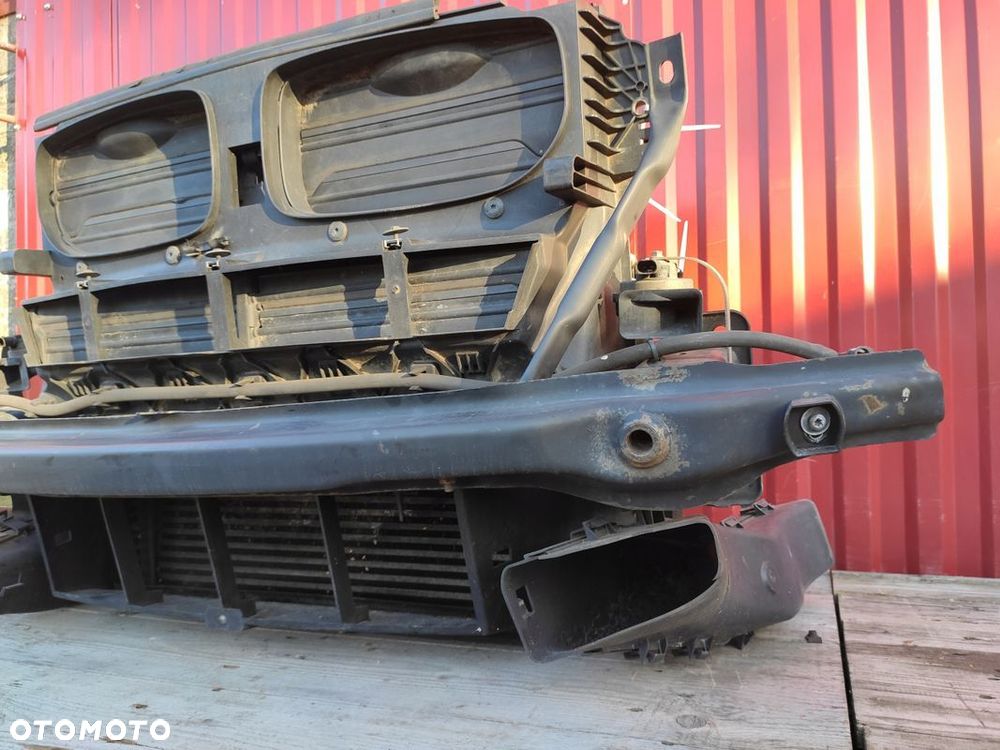 BMW X5 E70 3.0D M57 AUTOMAT PAS PRZEDNI WZMOCNIENIE CHŁODNICE WENTYLATOR - 4