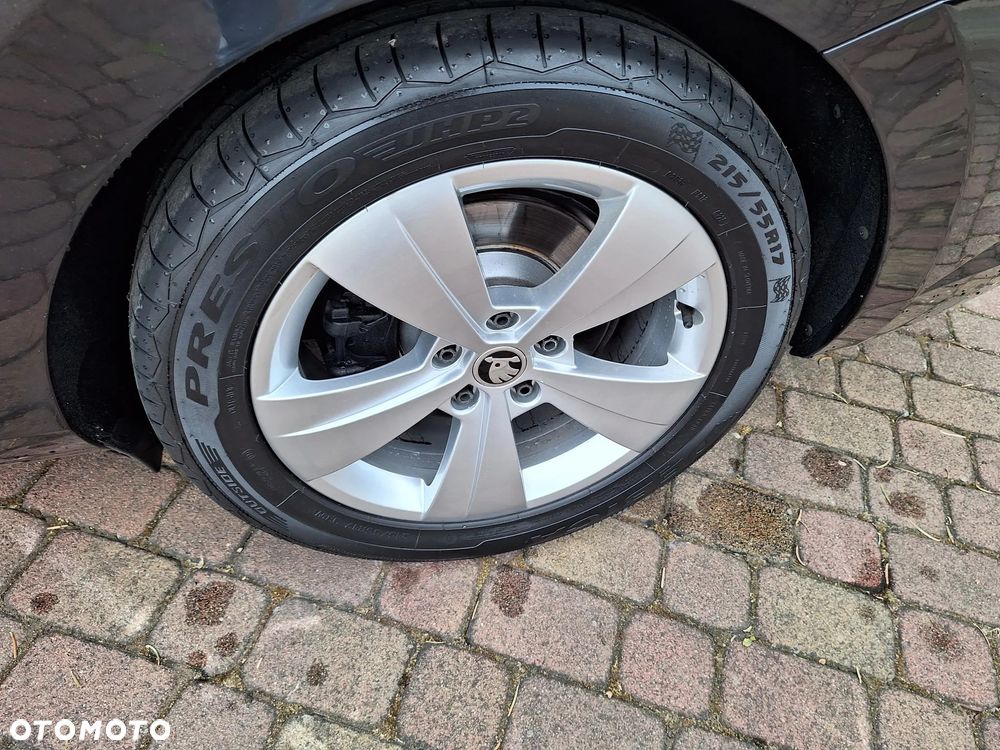 Skoda Superb 2.0 TDI DSG L&K - 37