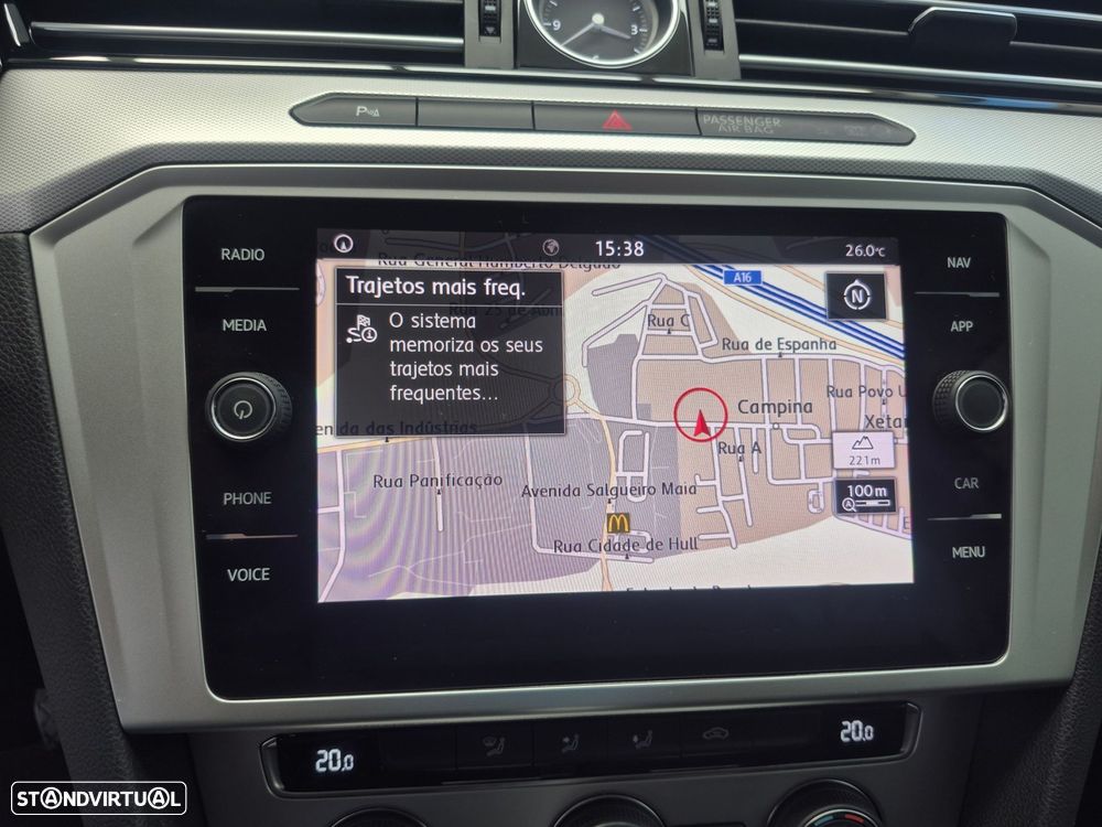VW Passat Variant 2.0 TDI Confortline DSG - 17