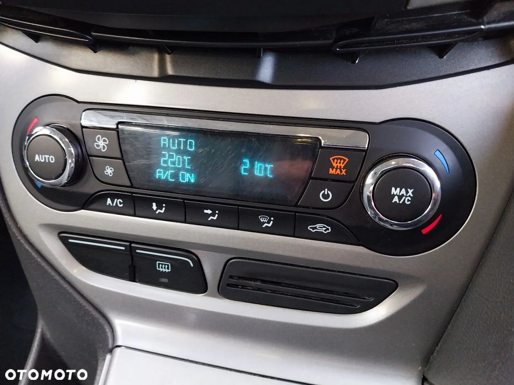 Ford Focus 1.6 Trend - 18