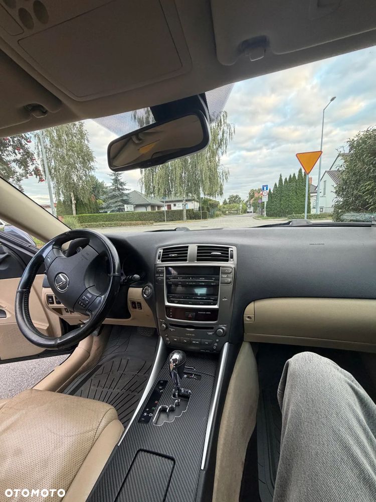 Lexus IS 250 Luxury Line - 13
