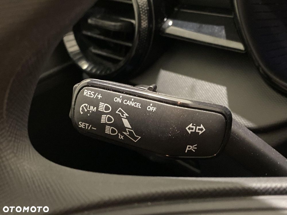 Skoda Fabia 1.0 Essence - 24