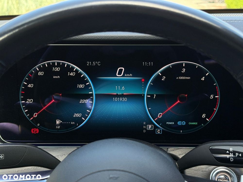 Mercedes-Benz Klasa E 220 d 4-Matic AMG - 32