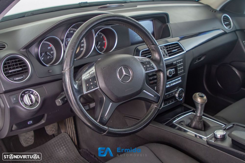 Mercedes-Benz C 220 CDi Avantgarde BlueEfficiency - 30