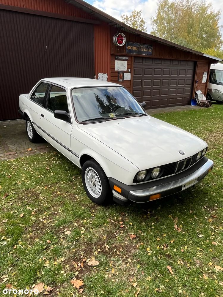 BMW Seria 3 ver-325e - 6