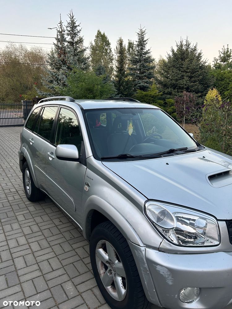 Toyota RAV4 - 3