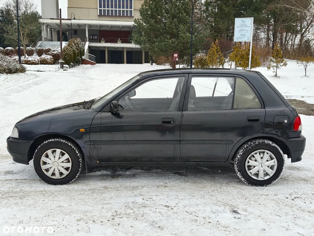 Daihatsu Charade - 15