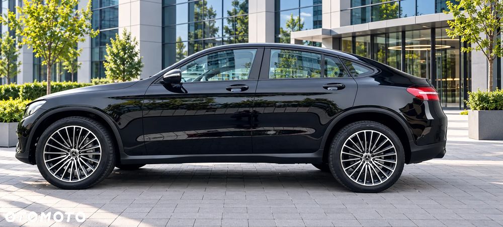 Mercedes-Benz GLC - 2