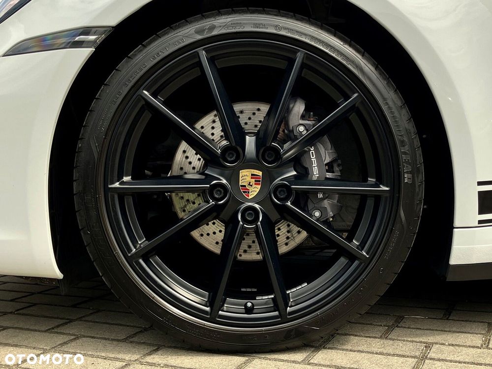 Porsche 911 - 11