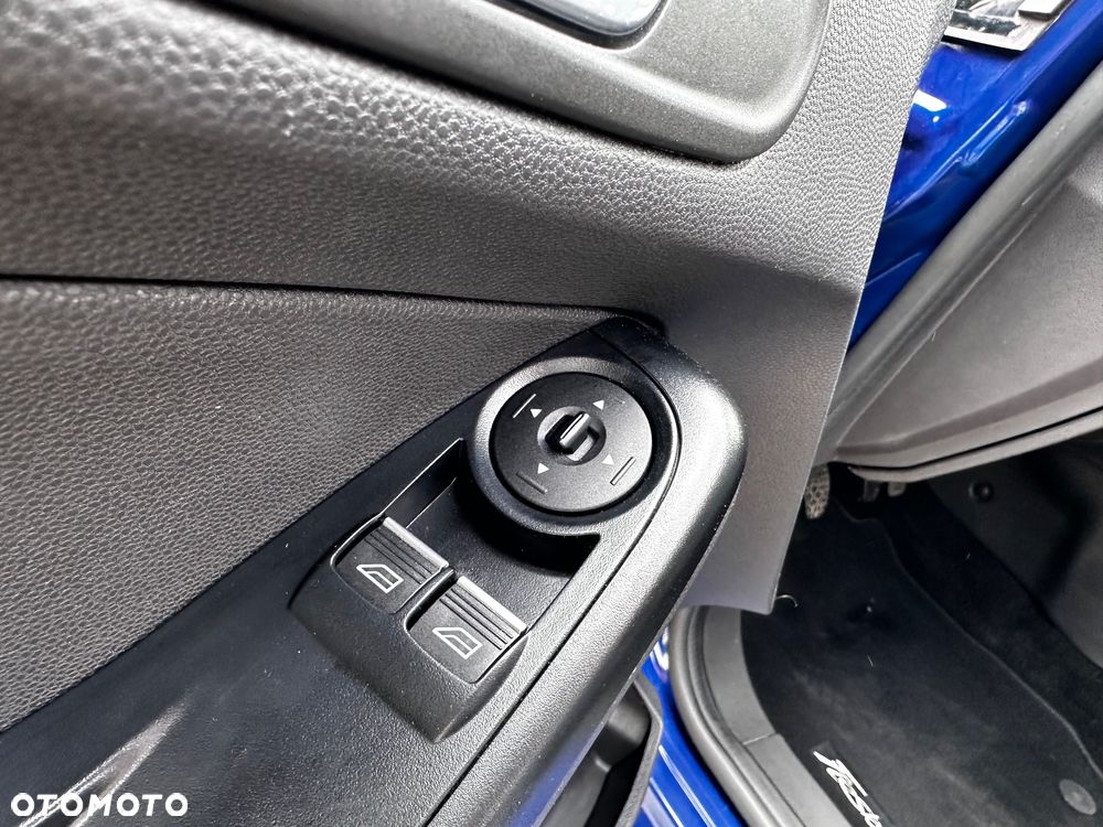Ford Fiesta 1.25 Platinium X - 22