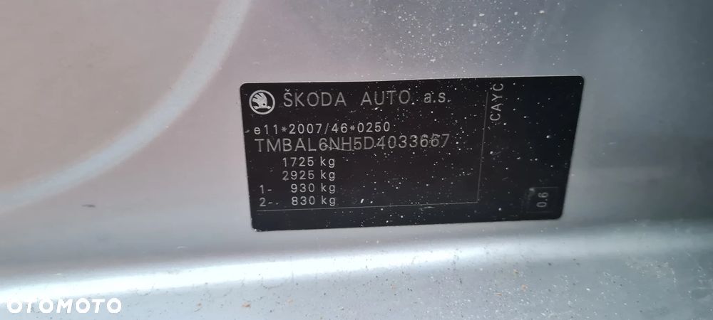 Skoda RAPID 1.6 TDI DPF Ambition - 11