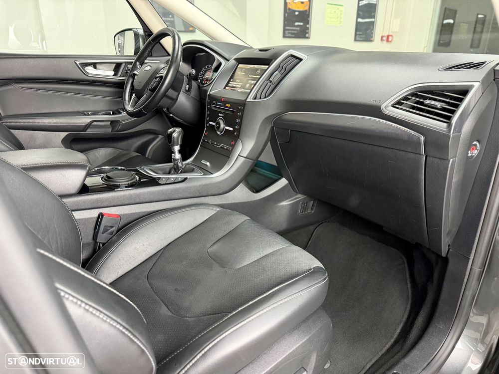 Ford S-Max 2.0 TDCi Titanium - 25