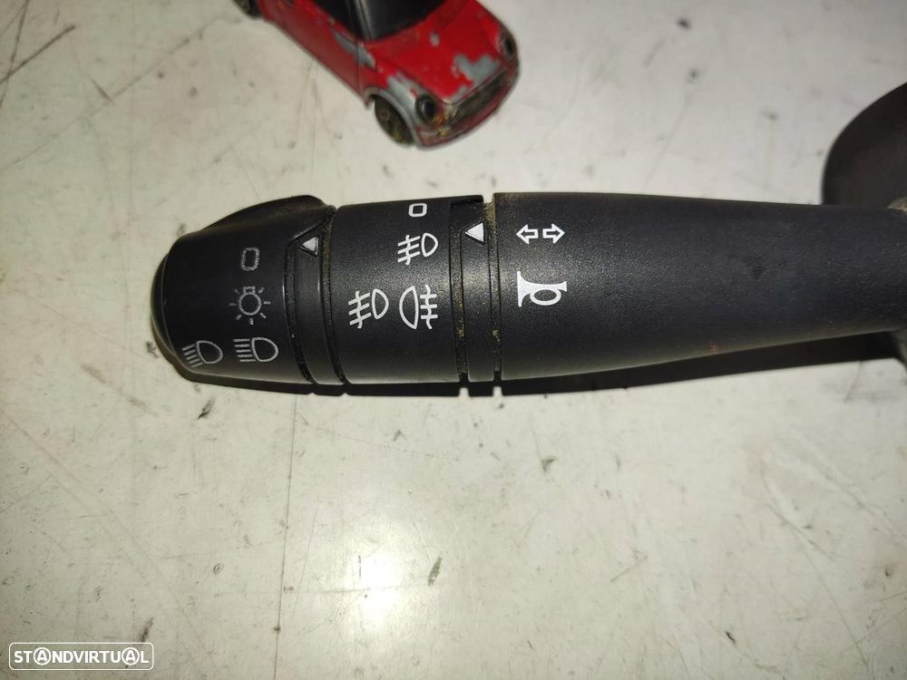 COMANDO LUZES DACIA LOGAN MCV 2008 -8200792587 - 2