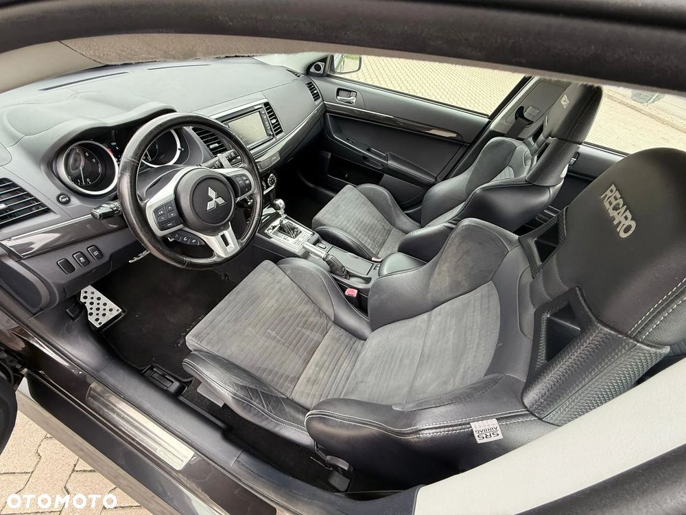 Mitsubishi Lancer Evolution - 22