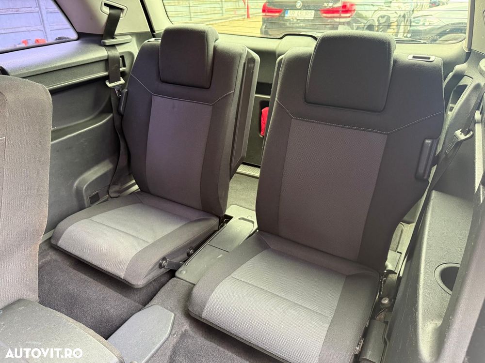 Opel Zafira 1.9 CDTI - 8
