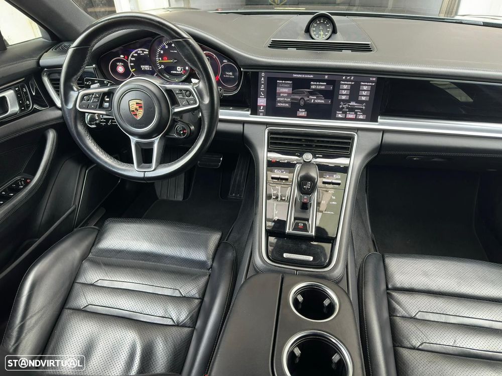 Porsche Panamera Sport Turismo - 8