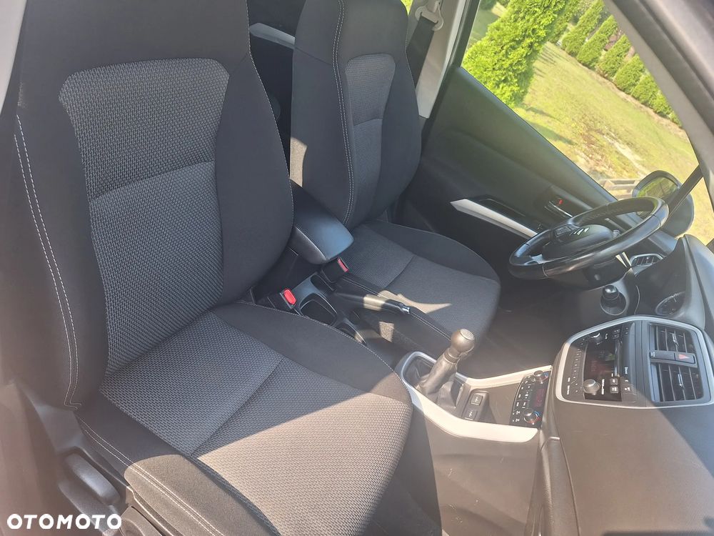 Suzuki SX4 1.6 Premium - 7
